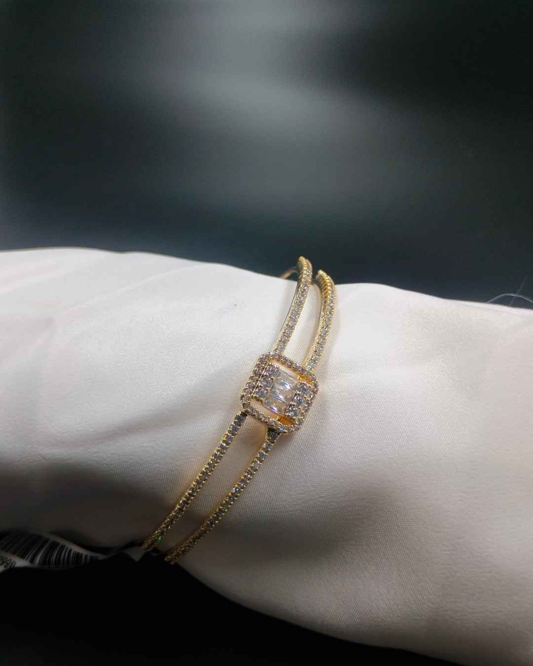 ANTI TARNISH BRACELAGE B-3