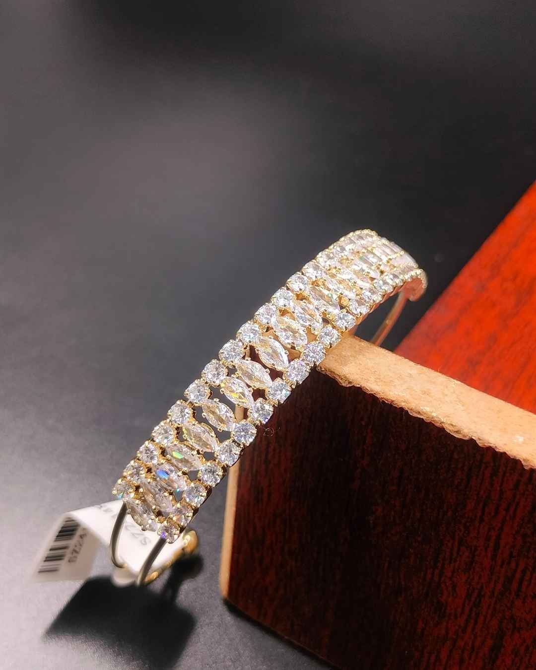 ANTI TARNISH BRACELAGE B-5
