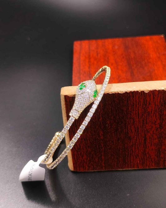 ANTI TARNISH BRACELAGE B-8