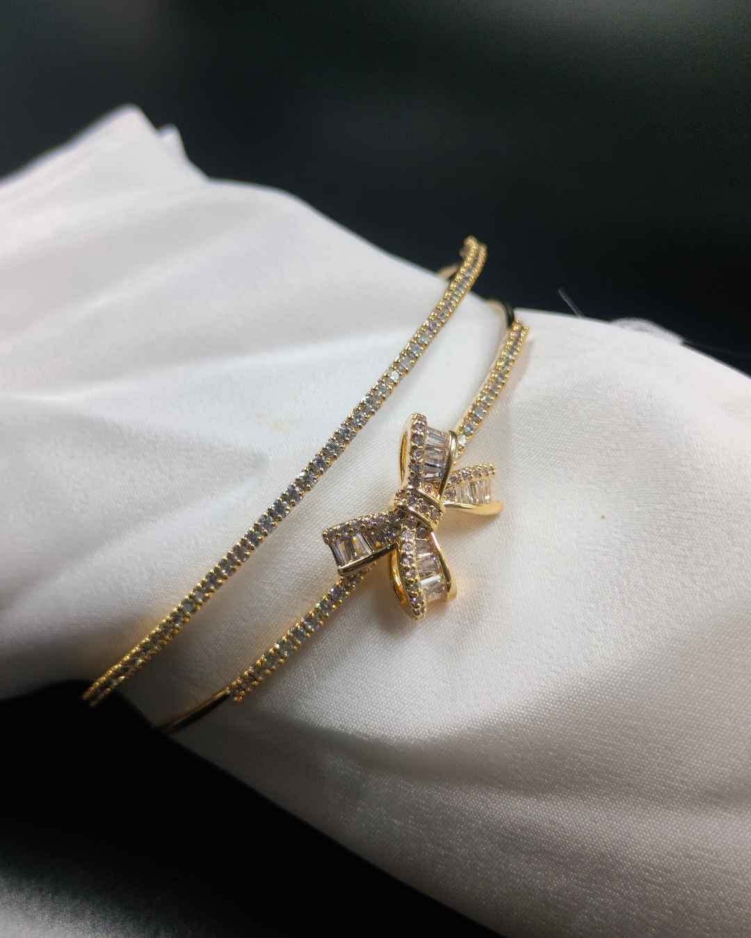ANTI TARNISH BRACELAGE B-9