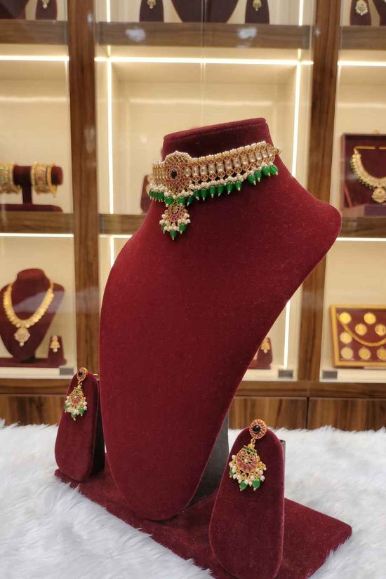 Kundal-Polki Short Necklace NS-37