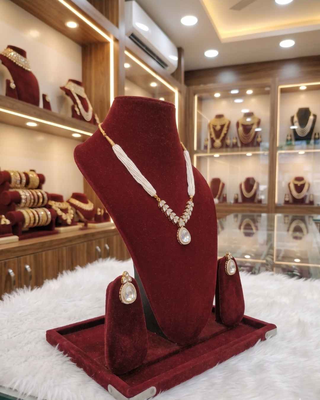 Kundal-Polki Short Necklace NS-47
