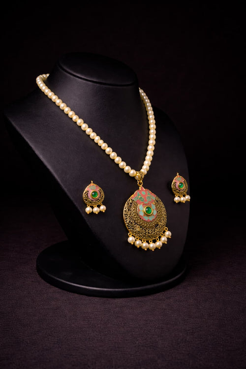 Pendant Set-4