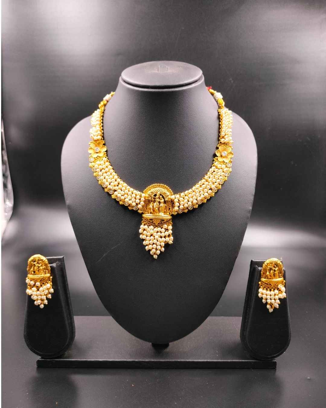 Temple Jewellery NS - 18