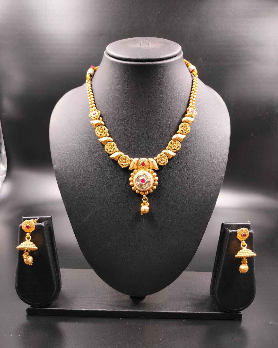Temple Jewellery NS - 34